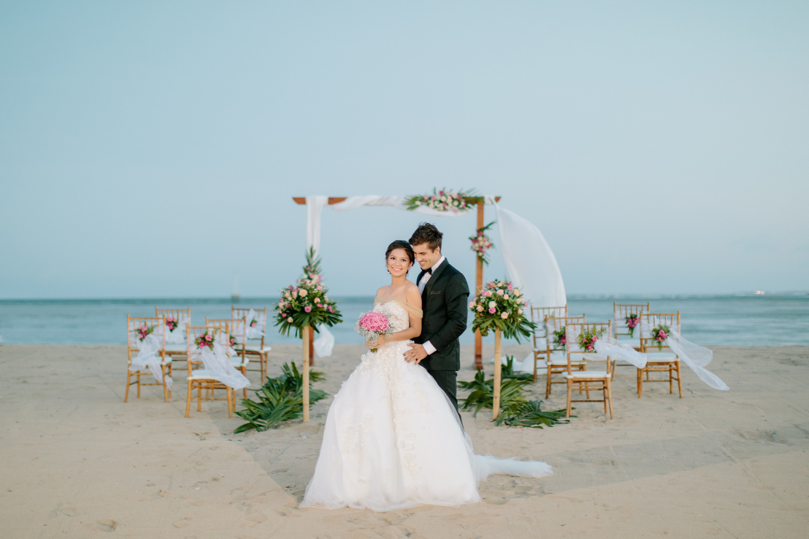 Book your wedding day in Sudamala Suites and Villas Sanur